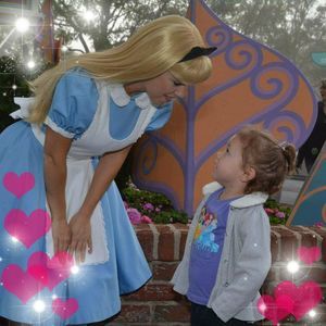 Meet your Posher, Paula